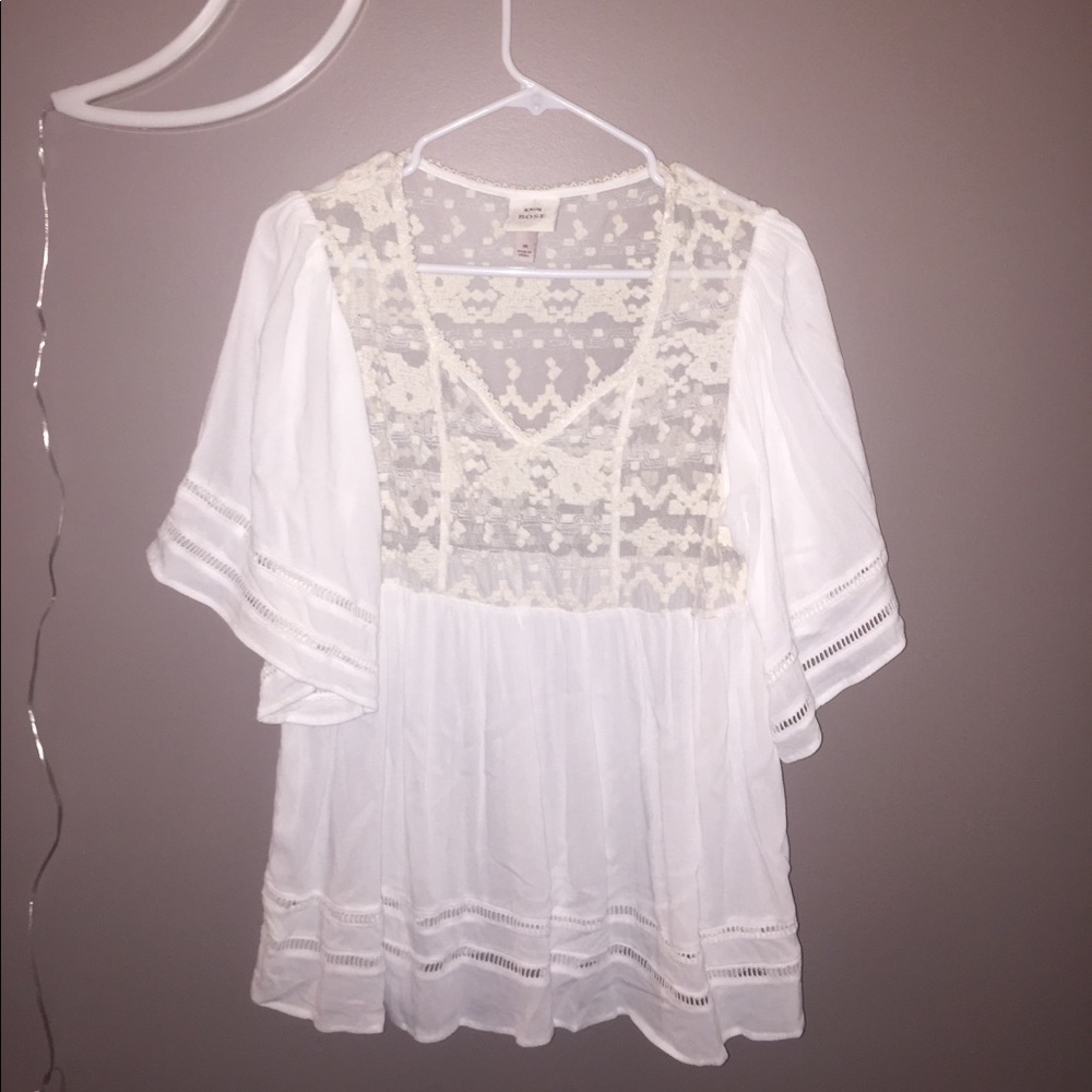 Pretty little white tee